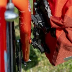 Adaptateur Sur Fourche Angle De 45° à 30° Pour Fork Pack Ortlieb 12 Adaptateur Sur Fourche Angle De 45° à 30° Pour Fork Pack Ortlieb -Apidura Soldes adaptateur sur fourche angle de 45 a 30 pour fork pack ortlieb full 5