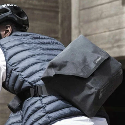 Besace Sacoche Vélo City Messenger Apidura 11 L Ou 13 L 6 Besace Sacoche Vélo City Messenger Apidura 11 L Ou 13 L – Image 4