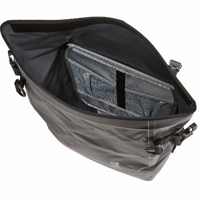Double Sacoche Bleue Sur Porte-bagages 13L Shield Pannier Thule 8 Double Sacoche Bleue Sur Porte-bagages 13L Shield Pannier Thule – Image 6