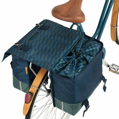 Double Sacoche Vélo étanche En Matériau Recyclé 40L Urban Proof 4 Double Sacoche Vélo étanche En Matériau Recyclé 40L Urban Proof – Image 2
