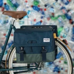 Double Sacoche Vélo étanche En Matériau Recyclé 40L Urban Proof 11 Double Sacoche Vélo étanche En Matériau Recyclé 40L Urban Proof -Apidura Soldes double sacoche velo etanche en materiau recycle 40l urban proof full 4