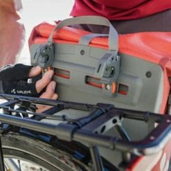 Fixation QMR 2.0 Avec Poignée Pour Sacoche De Vélo Vaude 7 Fixation QMR 2.0 Avec Poignée Pour Sacoche De Vélo Vaude -Apidura Soldes fixation qmr 2 0 avec poignee pour sacoche de velo vaude full 3
