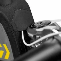 Sacoche De Cadre Bikepacking Et Gravel Backcountry Apidura 1L -Apidura Soldes sacoche de cadre bikepacking et gravel backcountry apidura 1l full 3