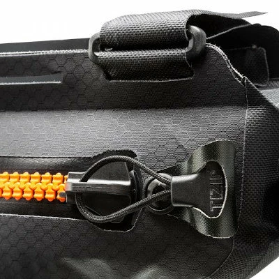 Sacoche De Cadre Noire Bikepacking 6L Ortlieb 7 Sacoche De Cadre Noire Bikepacking 6L Ortlieb – Image 5