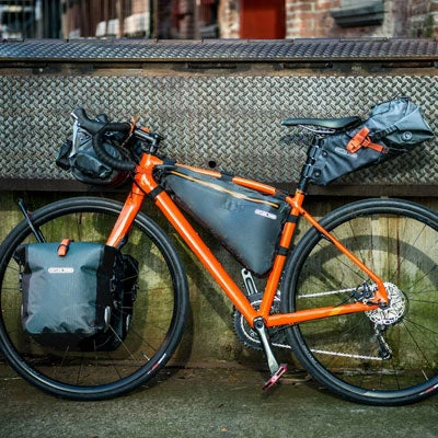 Sacoche De Cadre Noire Bikepacking 6L Ortlieb 8 Sacoche De Cadre Noire Bikepacking 6L Ortlieb – Image 6