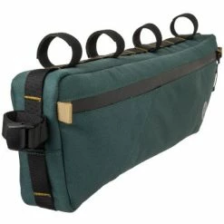 Sacoche De Cadre Verte Bikepacking 3L, 4L Ou 5,5L Venture Agu -Apidura Soldes sacoche de cadre verte bikepacking 3l 4l ou 5 5l venture agu full 3