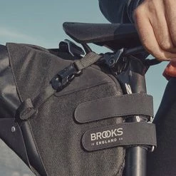 Sacoche De Selle Vélo Brooks étanche Pour Bikepacking 8L Scape 10 Sacoche De Selle Vélo Brooks étanche Pour Bikepacking 8L Scape -Apidura Soldes sacoche de selle velo brooks etanche pour bikepacking 8l scape full 3