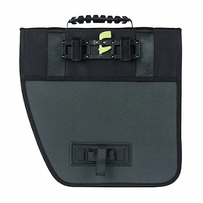 Sacoche Vélo Noire Pour Porte-bagage Arrière Tour Basil Droite 5 Sacoche Vélo Noire Pour Porte-bagage Arrière Tour Basil Droite – Image 3