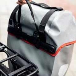 Sacoche Vélo Ortlieb Sur Porte-bagages BikePacker Original 12 Sacoche Vélo Ortlieb Sur Porte-bagages BikePacker Original -Apidura Soldes sacoche velo ortlieb sur porte bagages bikepacker original full 4
