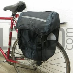 Set De Sacoches Vélo 30L Fixation Crochets XLC 13 Set De Sacoches Vélo 30L Fixation Crochets XLC -Apidura Soldes set de sacoches velo 30l fixation crochets xlc full 6