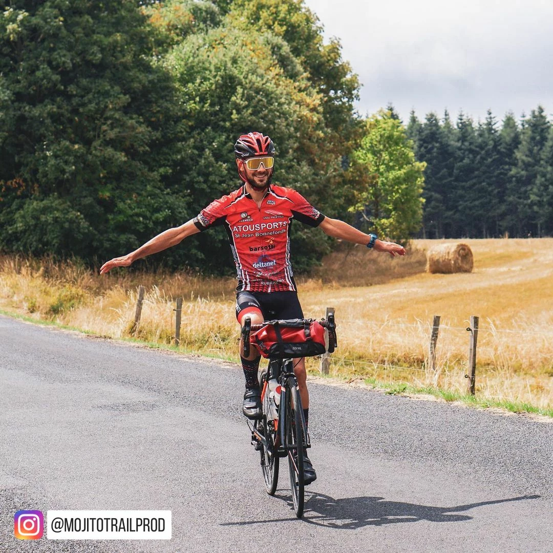 Sacoche de guidon bikepacking et cyclotourisme Zefal Z Adventure F10 10L Sacoche De Guidon Bikepacking Et Cyclotourisme Zefal Z Adventure F10 10L -Apidura Soldes zefal bikepacking guidon mojitotrailprod